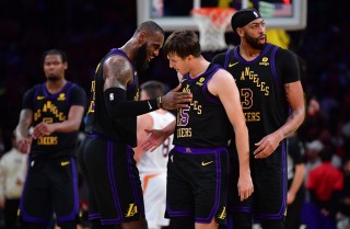 步行者vs湖人(免费nba比赛直播高清)