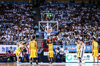 nba湖人比赛直播免费观看(nba湖人比赛直播免费观看高清)