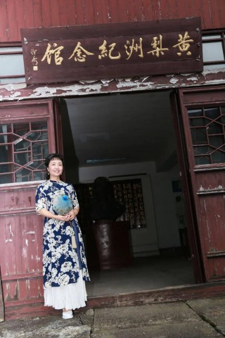 虞美人白酒(虞美人白酒52度价格表)，虞美人白酒价格表揭晓，揭秘虞美人白酒的实际售价，揭秘虞美人白酒实际售价，虞美人白酒价格表揭晓
