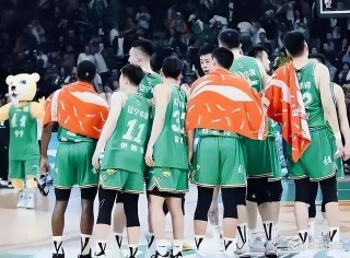 辽宁体育频道现场直播男篮(辽宁体育频道现场直播男篮直播实况录像)