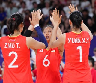 中国女排联赛直播视频(中国女排赛事直播 现场直播)