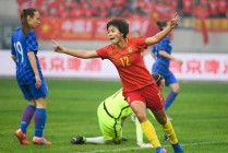 中央cctv5直播女足(中央CCTV5直播女足世界杯)