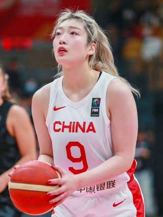 四川女篮今晚上比赛直播(四川女篮今晚上比赛直播吗)