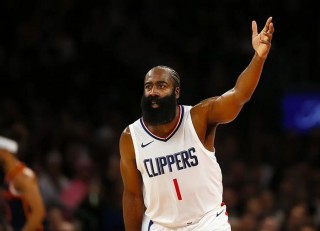 nba今天直播湖人快船比赛(nba今天直播湖人快船比赛回放)