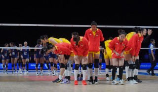 中国女排最近的比赛(中国女排最近的比赛朱婷)