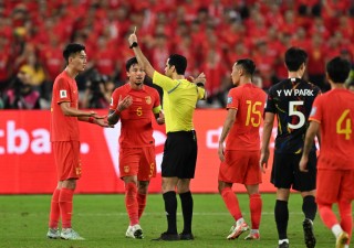 世预赛:国足vs日本(世预赛国足vs日本比赛地点)