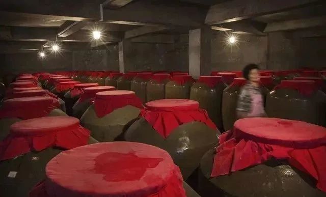 白酒如何储存(白酒如何储存二十年)，如何长时间储存白酒至二十年，如何长时间储存白酒至二十年，白酒储存方法与技巧  第2张