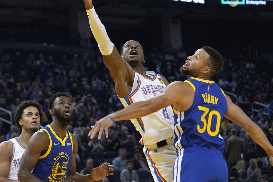 nba常规赛勇士vs雷霆(NBA常规赛勇士vs雷霆直播)  第1张