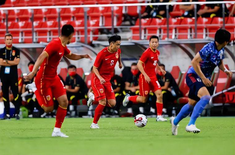中国男足比赛(中国男足比赛结果)  第2张