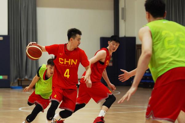 中国男篮vs蒙古男篮(中国男篮VS蒙古男篮2月22日视频回放)  第1张