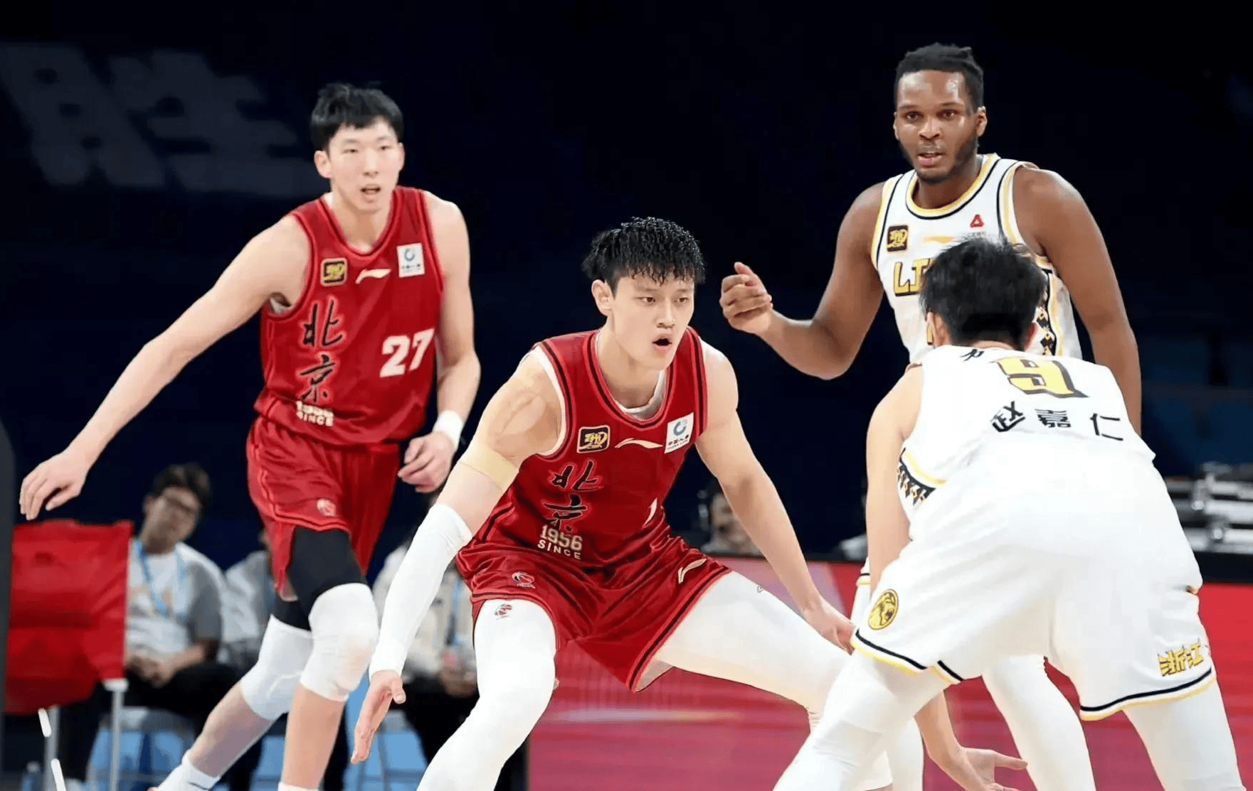 中央五直播男篮比赛(中央5+体育现场直播男篮)  第1张