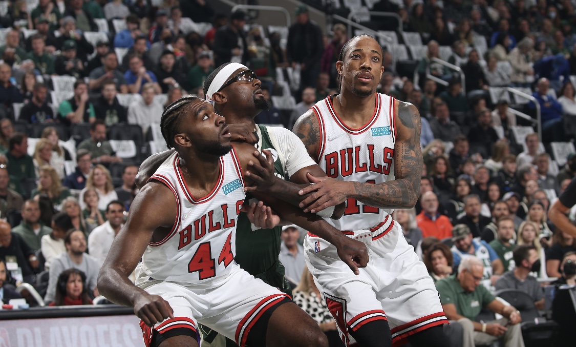 nba公牛vs湖人(公牛和湖人的比赛视频)  第2张