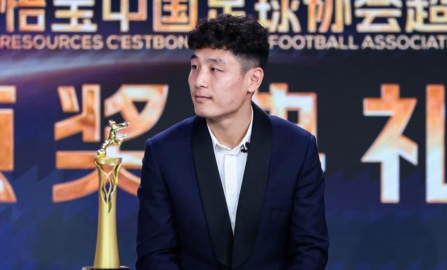 武磊为啥当不了国足队长(武磊为什么不进国足大名单)  第2张