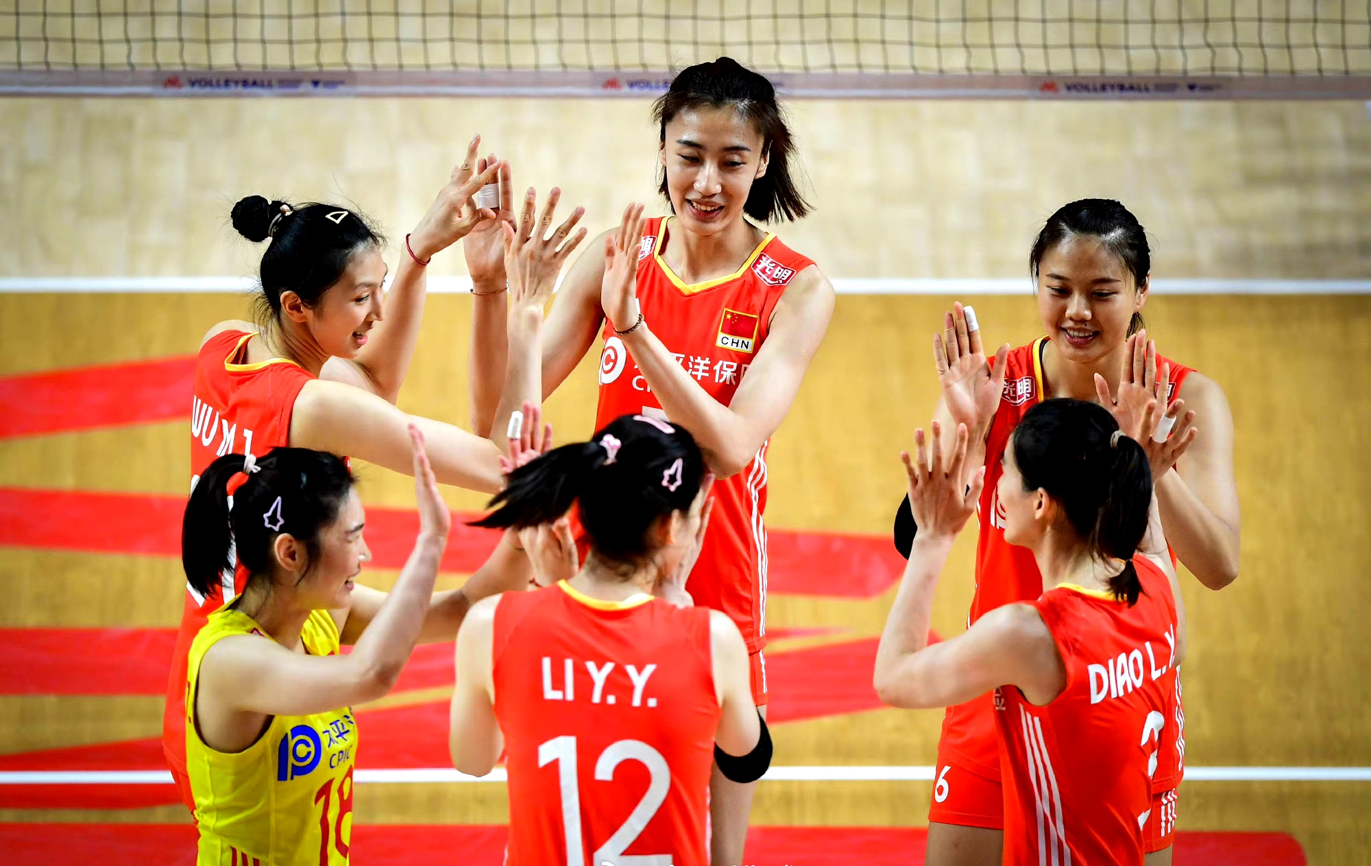 中国女排vs波兰女排(中国女排vs波兰女排首发)  第2张